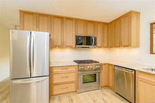 2990 Southey Point Rd, Salt Spring, BC 