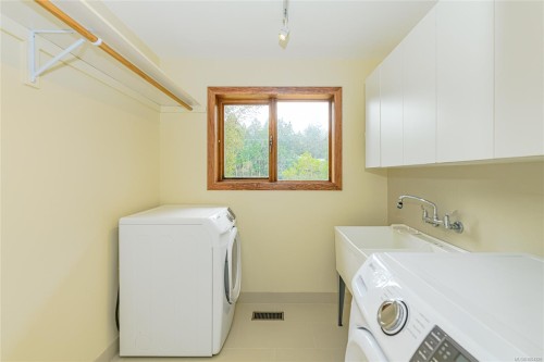 2990 Southey Point Rd, Salt Spring, BC 