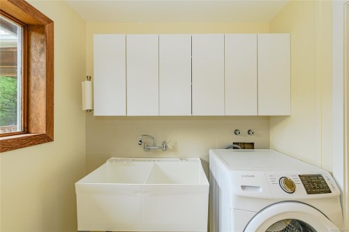 2990 Southey Point Rd, Salt Spring, BC 