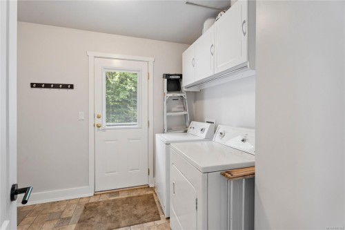 5025 Genoa Bay Rd, Duncan, BC 