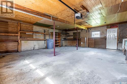 368 Rose Street, Regina, SK - Indoor Photo Showing Garage