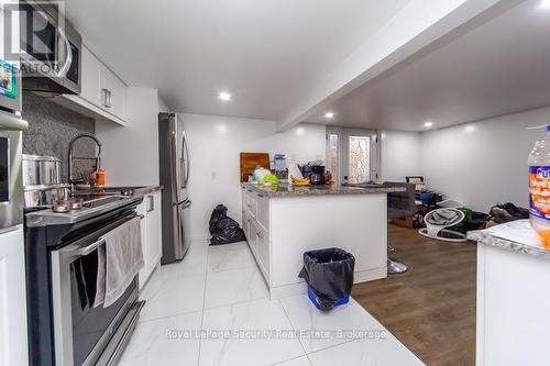 44 Woodgate Drive, Toronto, ON - Indoor Photo Showing Kitchen