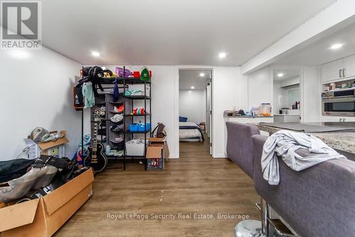 44 Woodgate Drive, Toronto, ON - Indoor