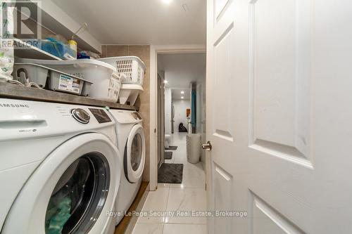 44 Woodgate Drive, Toronto, ON - Indoor Photo Showing Laundry Room