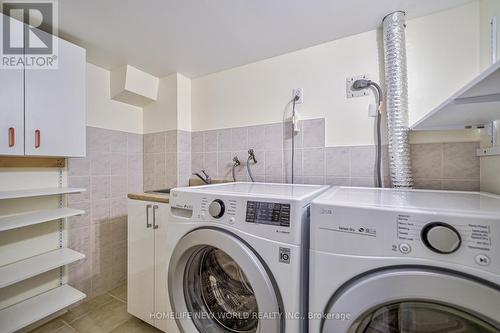 24 Ellesmere Street, Richmond Hill, ON - Indoor Photo Showing Laundry Room