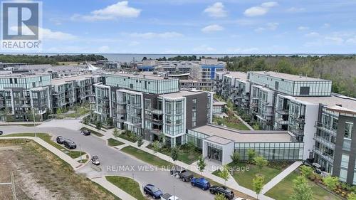 114 - 415 SEA RAY AVENUE  Innisfil, ON L9S 0R5