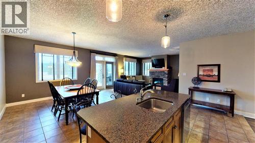 400 Bighorn Boulevard Unit# 416 F, Radium Hot Springs, BC - Indoor