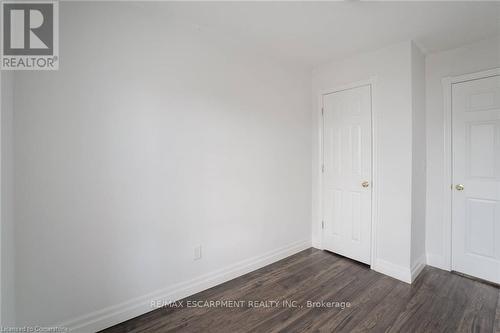 1164 Cannon Street E, Hamilton, ON - Indoor Photo Showing Other Room