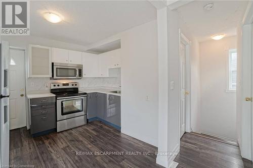 1164 Cannon Street E, Hamilton, ON - Indoor Photo Showing Kitchen With Stainless Steel Kitchen