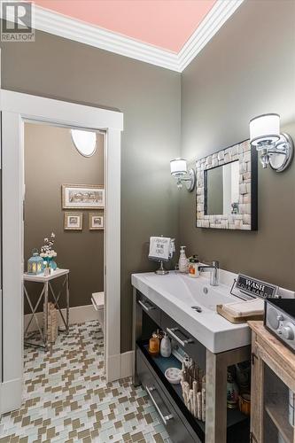 148 Grenfell Heights, Grand Falls-Windsor, NL - Indoor Photo Showing Bathroom