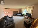 509 7Th Avenue, Midway, BC  - Indoor Photo Showing Living Room 