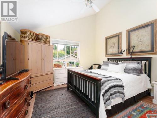 1207 Marine Drive, West Vancouver, BC - Indoor Photo Showing Bedroom