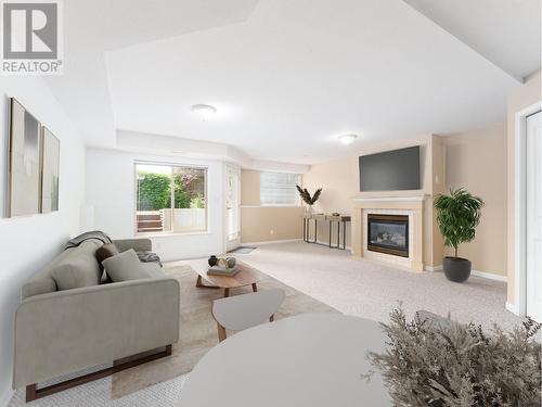 1207 Marine Drive, West Vancouver, BC - Indoor Photo Showing Living Room With Fireplace