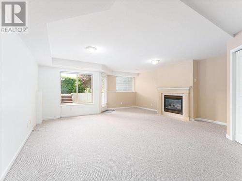1207 Marine Drive, West Vancouver, BC - Indoor With Fireplace