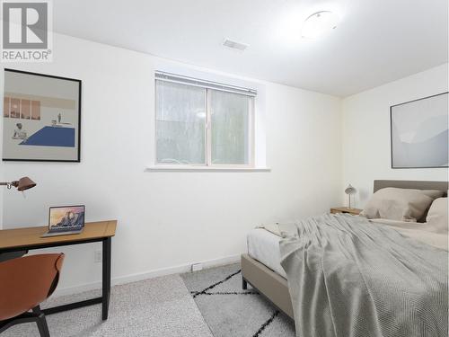 1207 Marine Drive, West Vancouver, BC - Indoor Photo Showing Bedroom