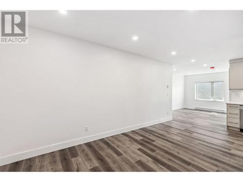 1635 Marine Drive, North Vancouver, BC 