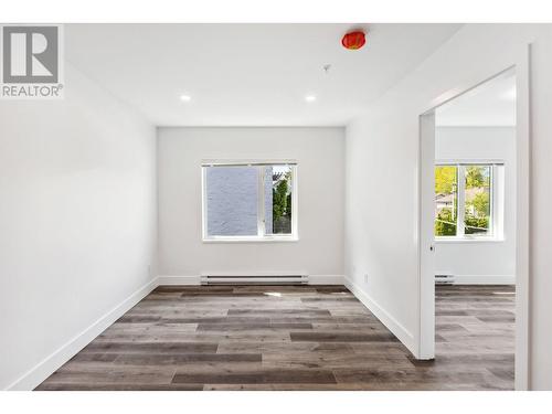 1635 Marine Drive, North Vancouver, BC 