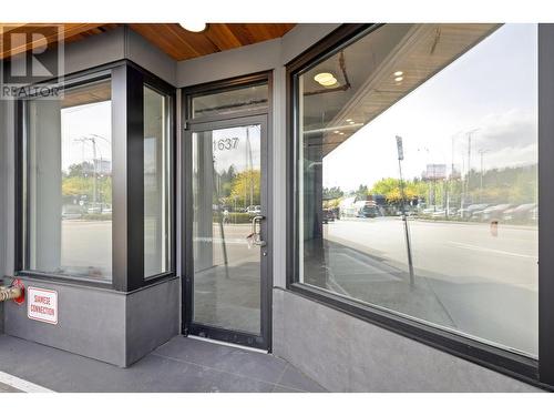 1635 Marine Drive, North Vancouver, BC 