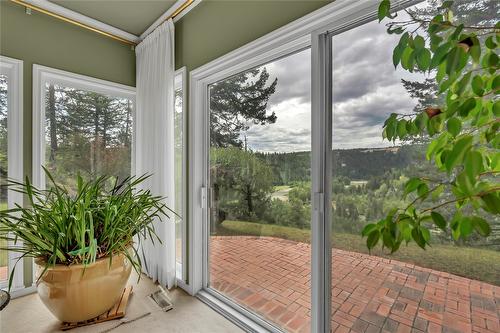 221 West Place, Princeton, BC -  Photo Showing Other Room