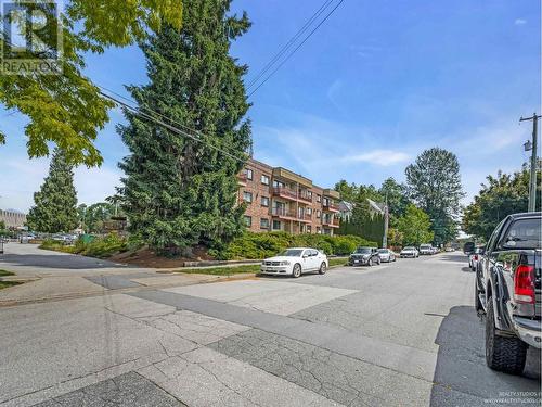 2275 Atkins Avenue, Port Coquitlam, BC - Outdoor
