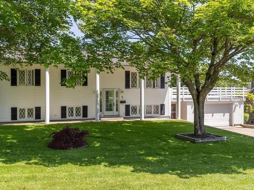 4 Harbourview Drive, Yarmouth, NS 