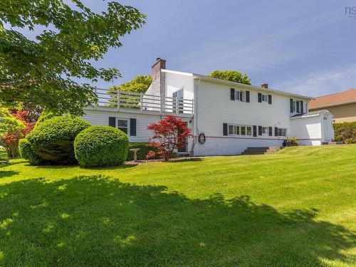 4 Harbourview Drive, Yarmouth, NS 