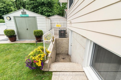 55 Hanover Place, Hamilton, ON - Outdoor With Exterior