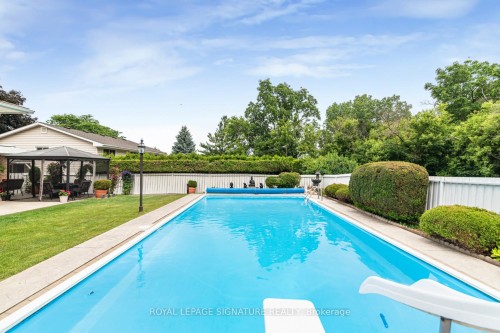 55 Hanover Place, Hamilton, ON - Outdoor With In Ground Pool With Deck Patio Veranda With Backyard