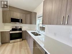 4 - 178 WOODWARD AVENUE  London North (North N), ON N6H 2H3
