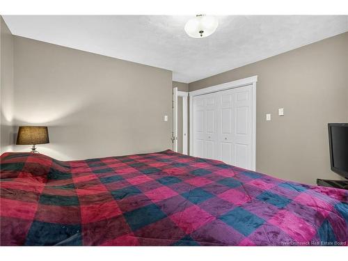 9 Stirling Cres, Allison, NB 