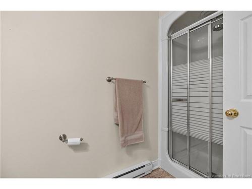 9 Stirling Cres, Allison, NB 