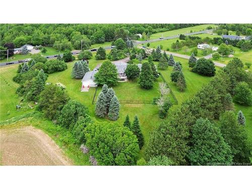 9 Stirling Cres, Allison, NB 