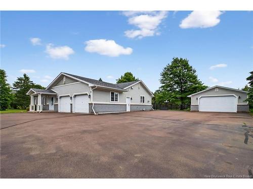 9 Stirling Cres, Allison, NB 