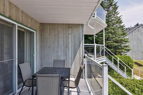 Balcon - A-775 Rue Principale, Saint-Sauveur, QC - Outdoor With Exterior