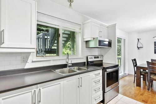 Kitchen - A-775 Rue Principale, Saint-Sauveur, QC - Indoor Photo Showing Kitchen With Double Sink