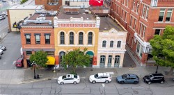 516 Yates St  Victoria, BC V8W 1K8