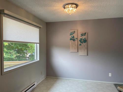 212 9Th Avenue S, Swan River, MB - Indoor Photo Showing Other Room