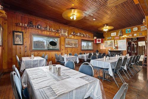 Salle à manger - 2144 Route 303, Thorne, QC - Indoor Photo Showing Dining Room