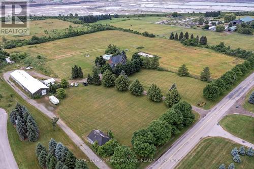 692 5 Concession W, Hamilton, ON 