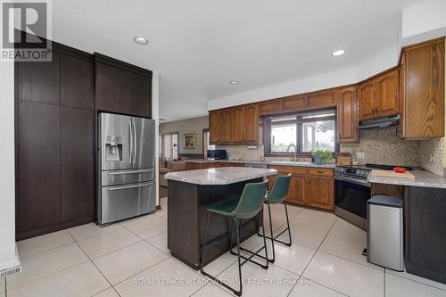 692 5 Concession W, Hamilton, ON 