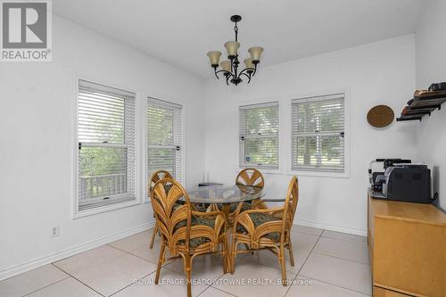 692 5 Concession W, Hamilton, ON 