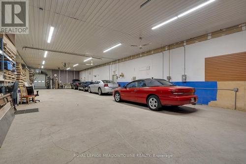 692 5 Concession W, Hamilton, ON 
