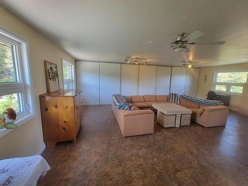 40 Hunter Road, Killraine Twp, ON - Indoor