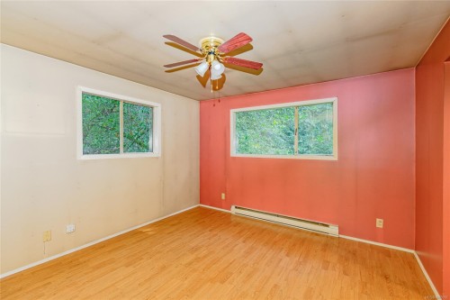 535 Rainbow Rd, Salt Spring, BC 