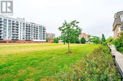 59 - 2441 Greenwich Drive, Oakville, ON - Outdoor