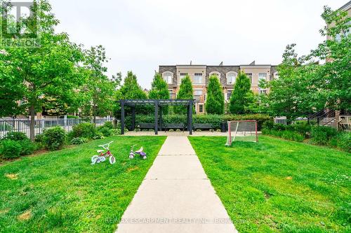 59 - 2441 Greenwich Drive, Oakville, ON - Outdoor