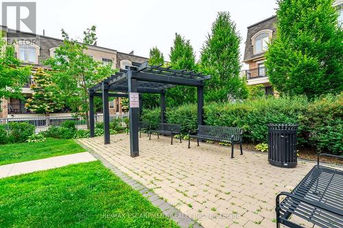 59 - 2441 Greenwich Drive, Oakville, ON - Outdoor