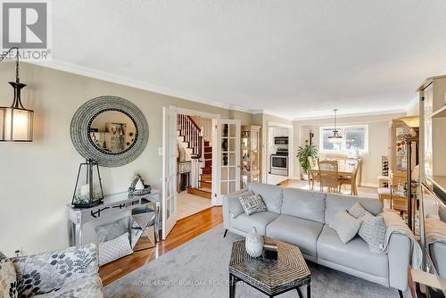 2325 Duncaster Drive, Burlington, ON - Indoor Photo Showing Living Room