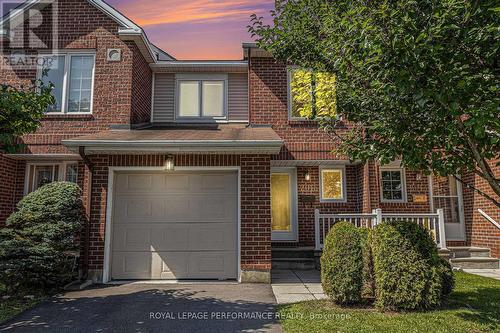 At twilight - 2015 Summerfields Crescent, Ottawa, ON - Outdoor