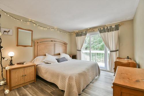 Chambre à coucher principale - 102 Ch. Robitaille, Mont-Tremblant, QC - Indoor Photo Showing Bedroom